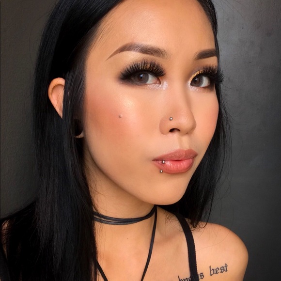 Meet your Posher, Serina - Picture 8 of 8